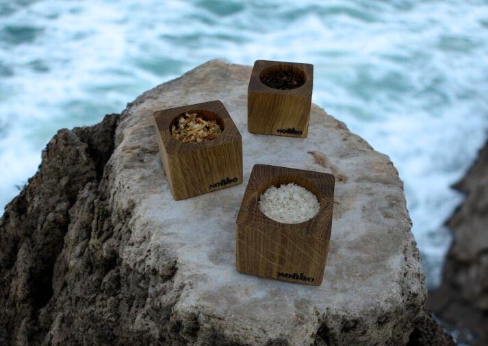 soñho Especias Gewürz & Salzbehälter aus Holz, quadratisch