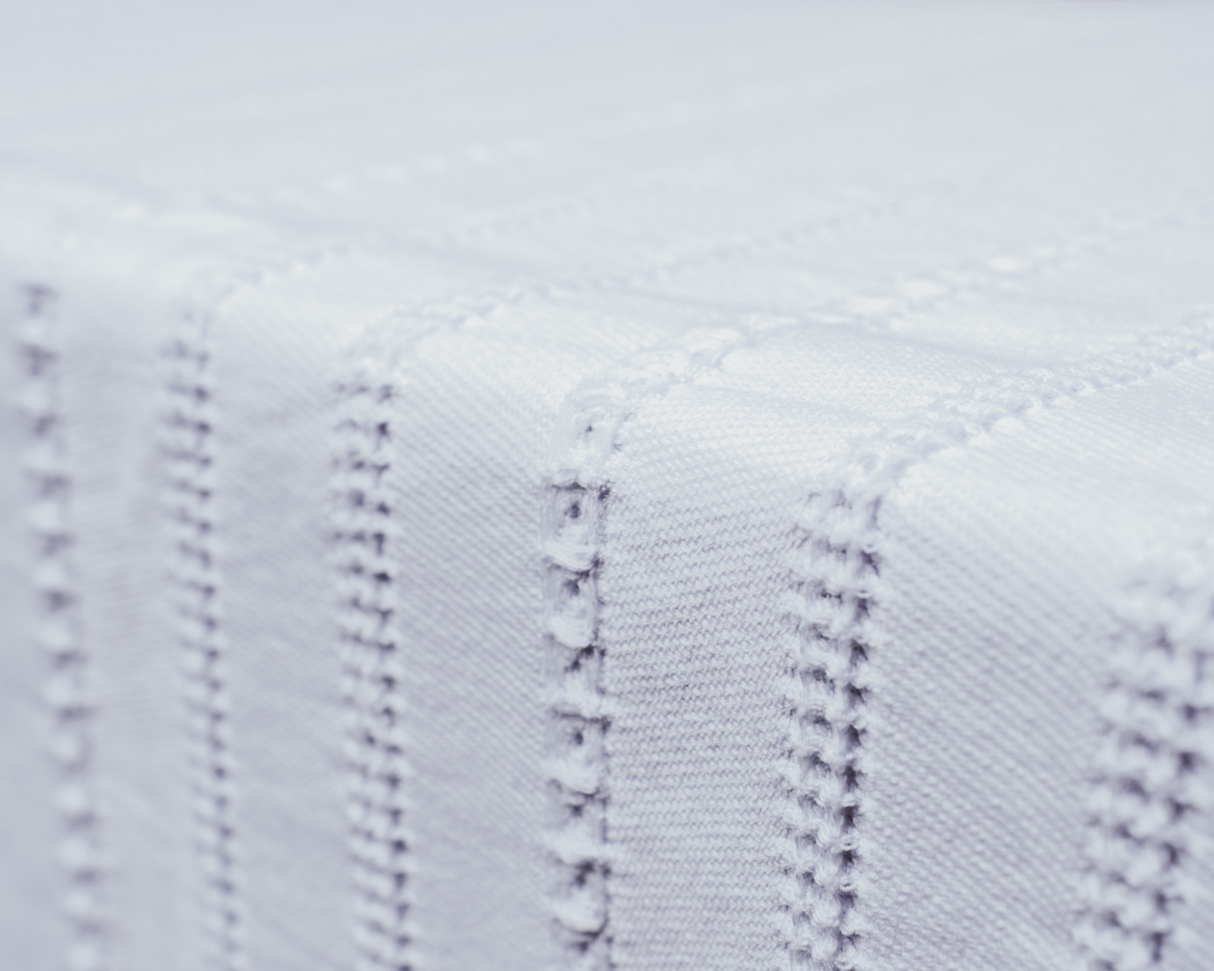 soñho Cadacasa Tischdecke 150 x 320 weiss