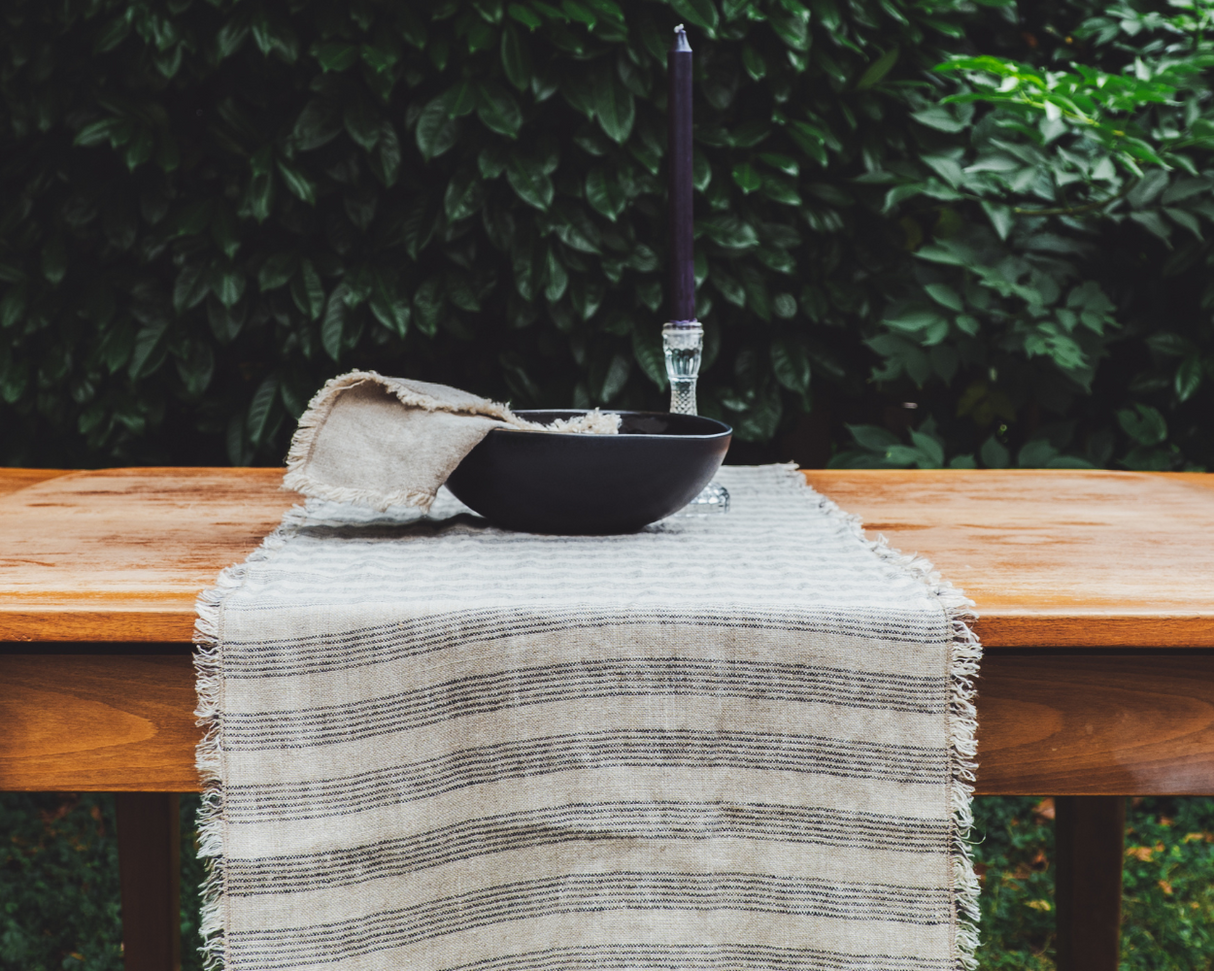 Finca Tischläufer blau beige gestreift