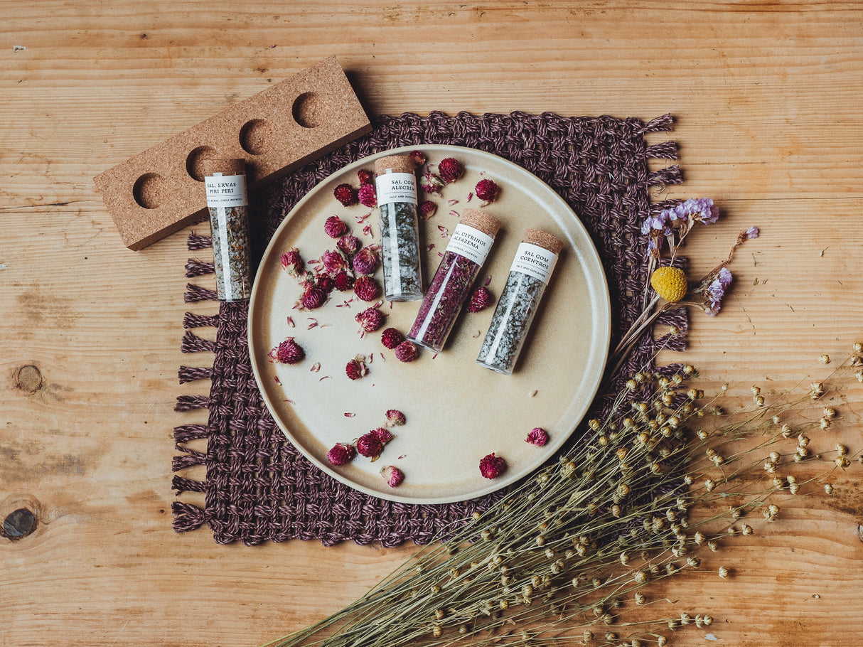 Acafrao Teller mit Salz