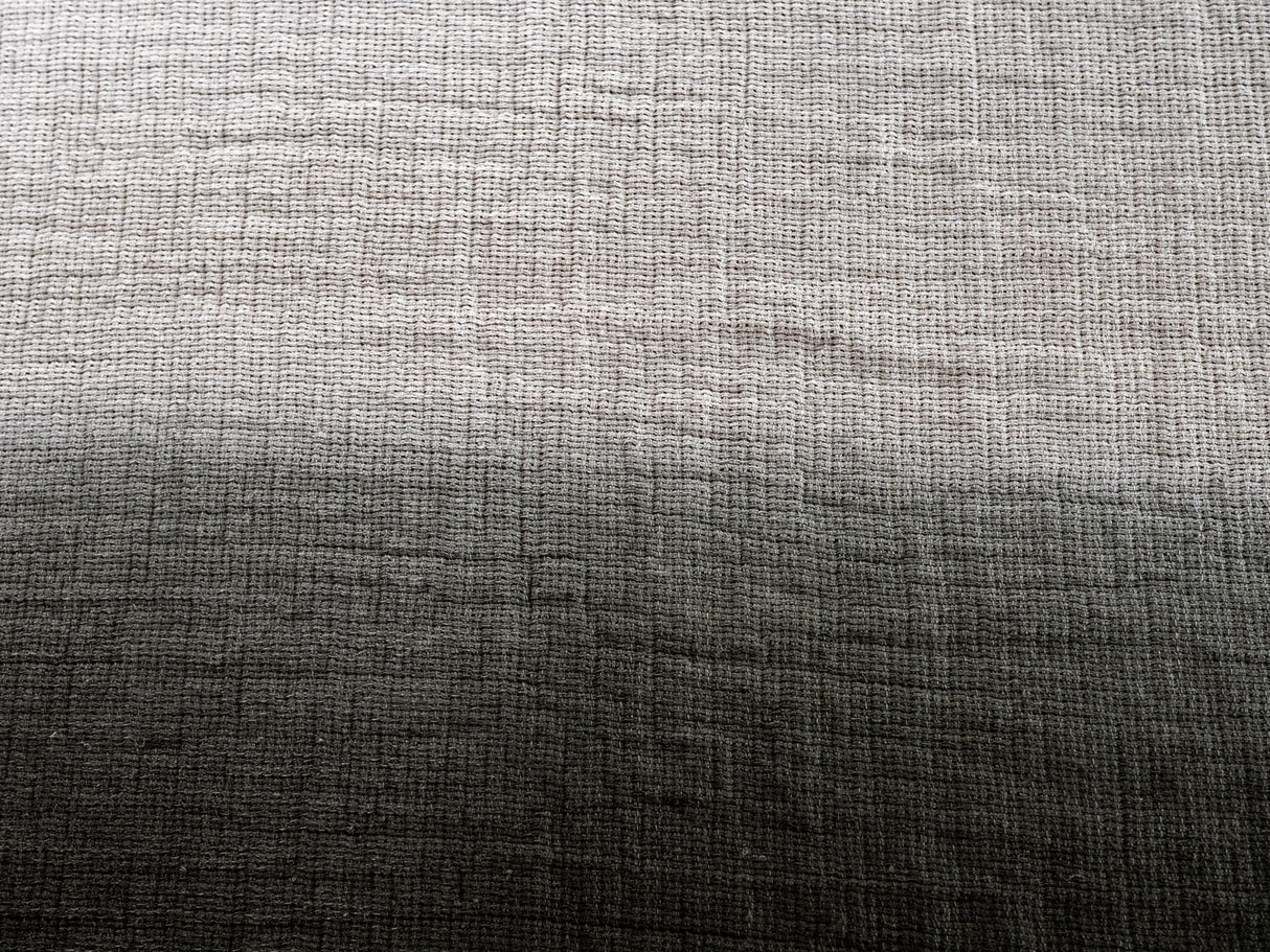 soñho Transiçao Tischdecke 160 x 320 Tie Dye grünschwarz