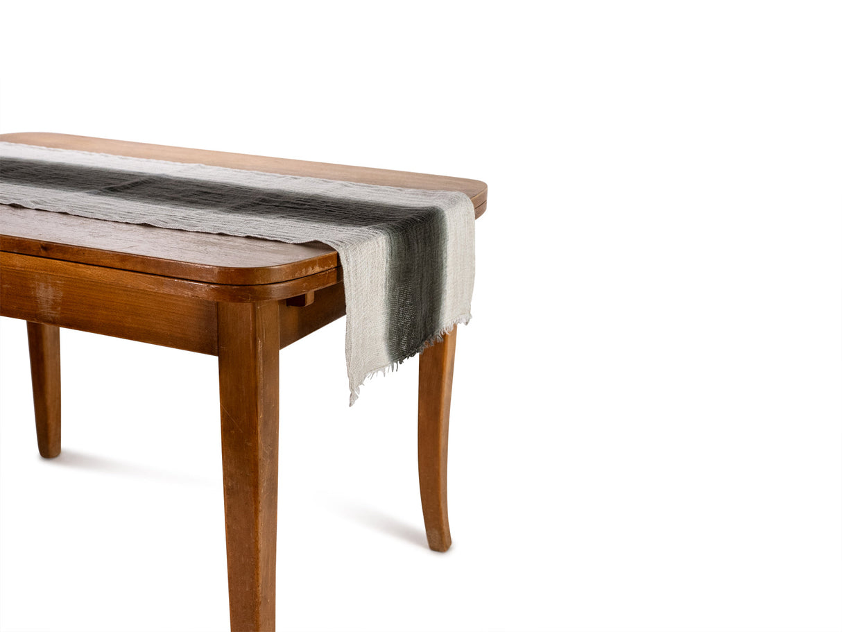 soñho Transiçao Tischläufer 50 x 150 Tie Dye grünschwarz