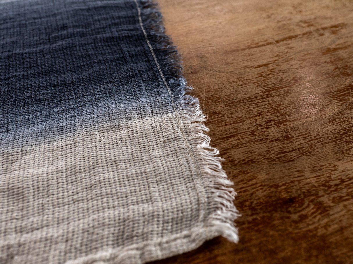 soñho Transiçao Tischläufer 50 x 150 Tie Dye blau