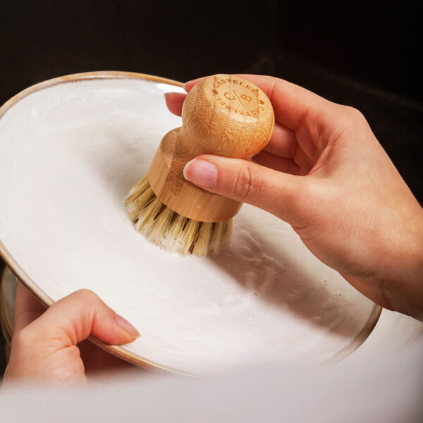 Castelbel Sardinha Set aus fester Spülseife und Bambusbürste