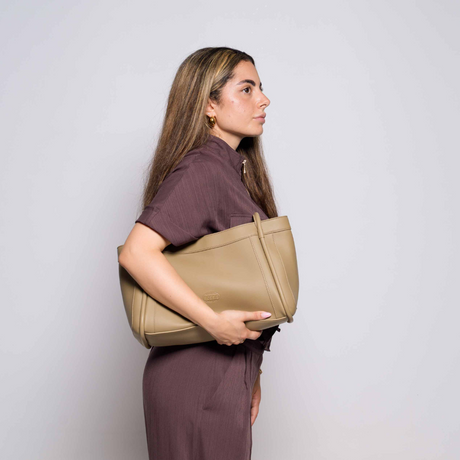ROSSIS Amira, Taupe
