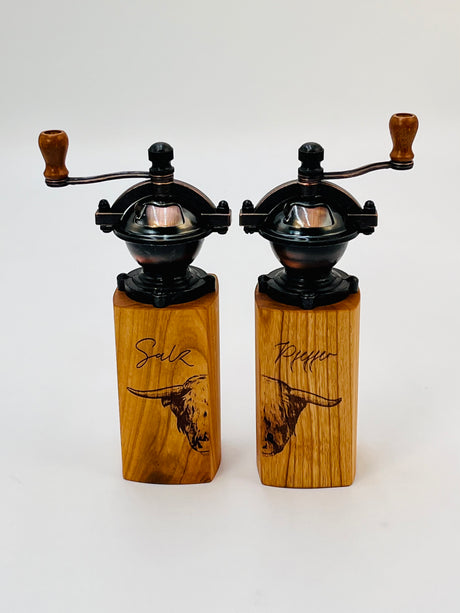 HoizArt Gewürzmühlen-Set, Vintage mit Gravur "Hochlandrind", Kirsche