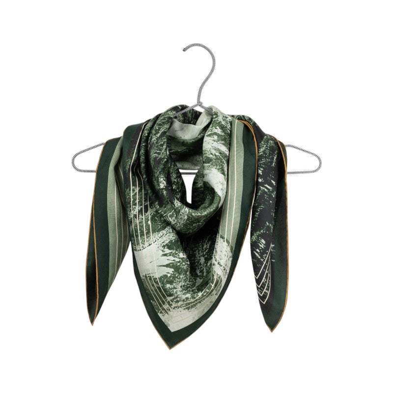 fidea Foulard, Selva