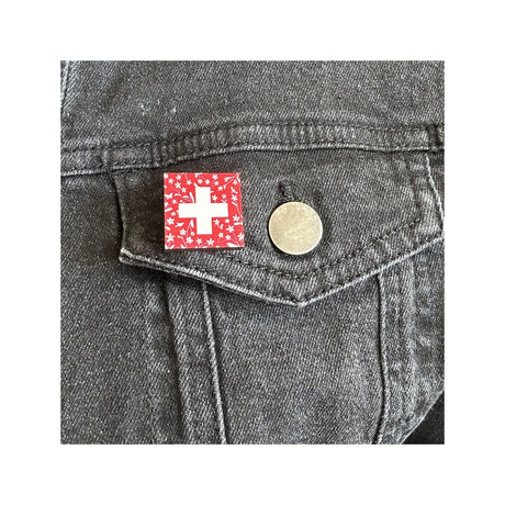 Holz Pin Switzerland