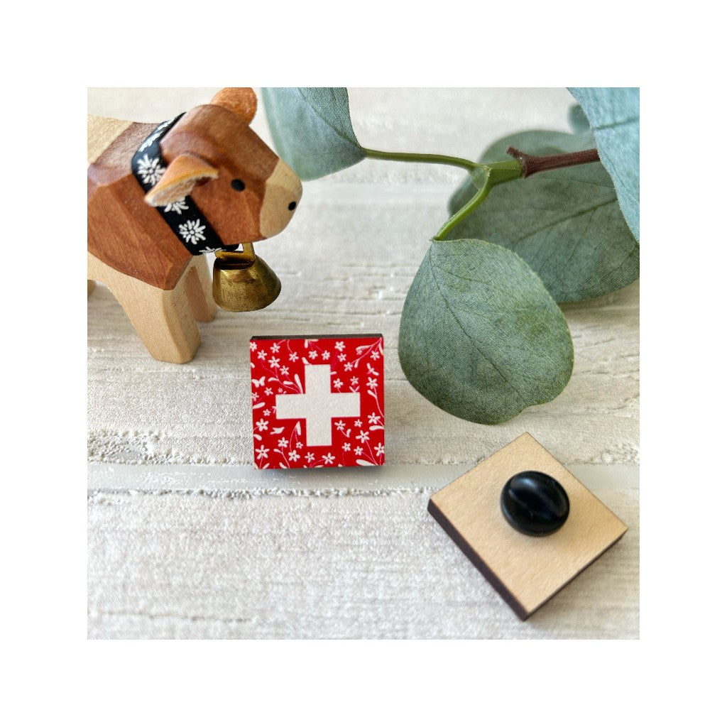 Holz Pin Switzerland