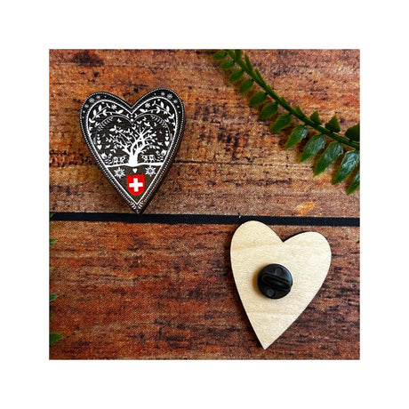 Holz Pin Scherenschnitt Herz