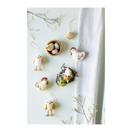 Gry & Sif Osterdeko Anhänger Hahn mit Stickerei