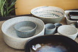 OS Azuis Hellblaue Schalen und Becher